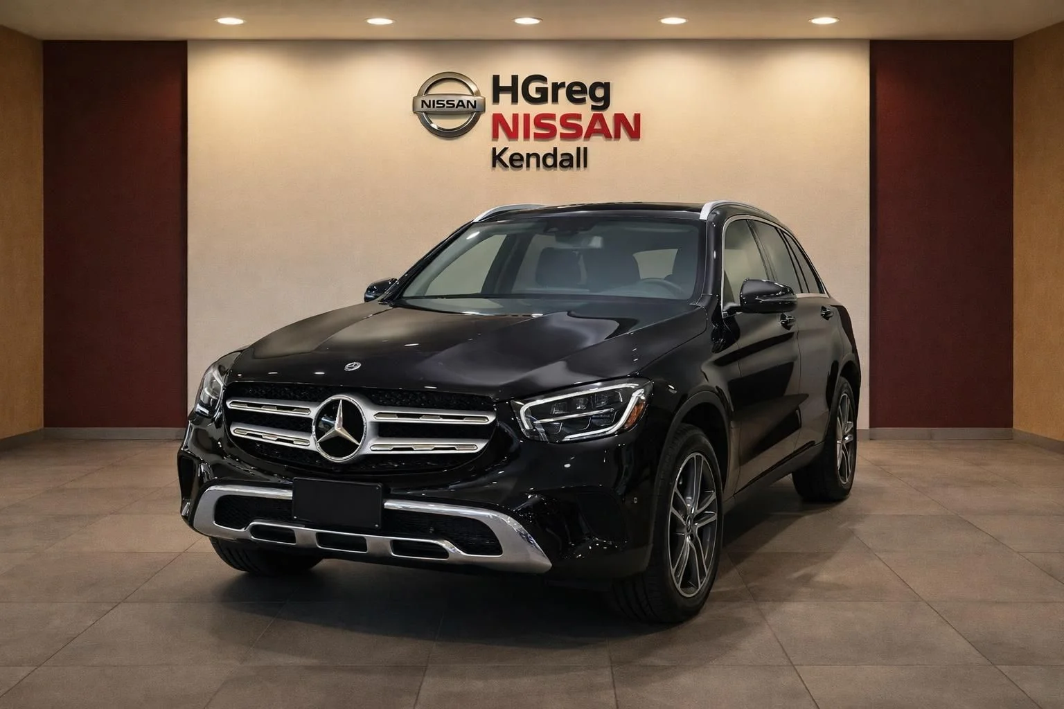 Used 2022 Black Mercedes-Benz GLC 300 image 5