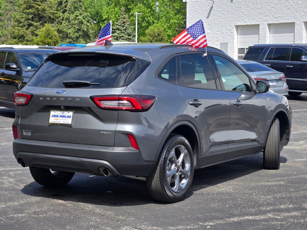 2025 Ford Escape ST-Line - Photo 12