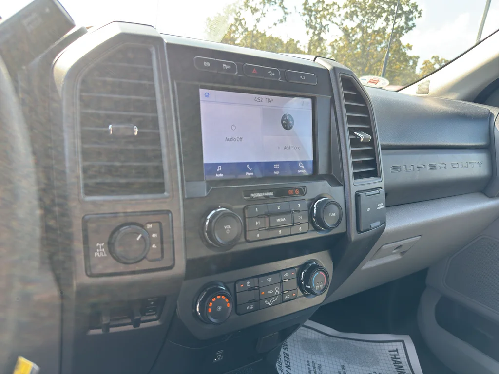 Used 2021 Oxford White Ford XL image 13