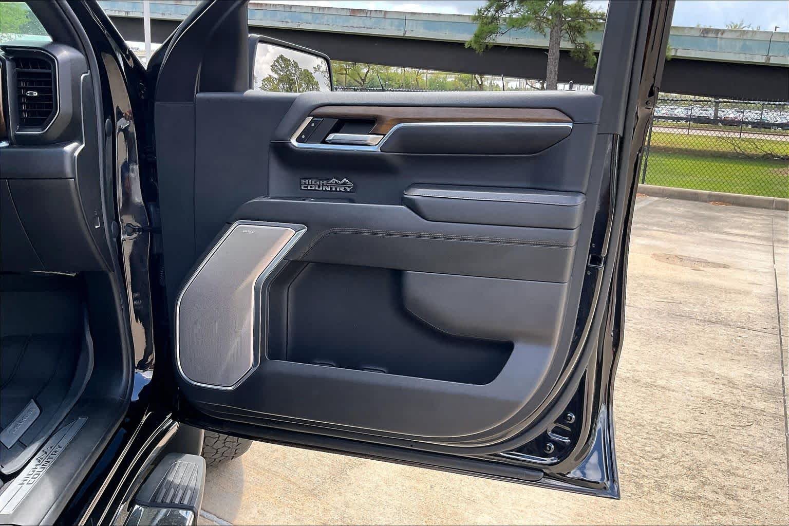 Used 2024 Black Chevrolet High Country image 22