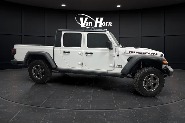 Used 2022 Bright White Clearcoat Jeep Rubicon image 8