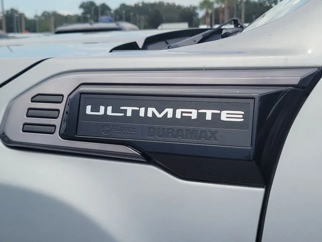 Used 2026 Silver GMC Denali Ultimate image 9