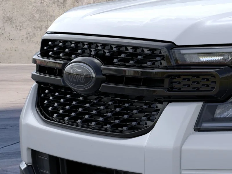 New 2026 Oxford White Ford XLT image 17