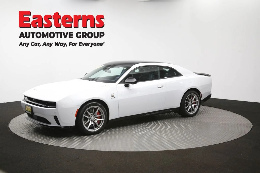 Used 2024 White Dodge R/T Scat Pack image 58