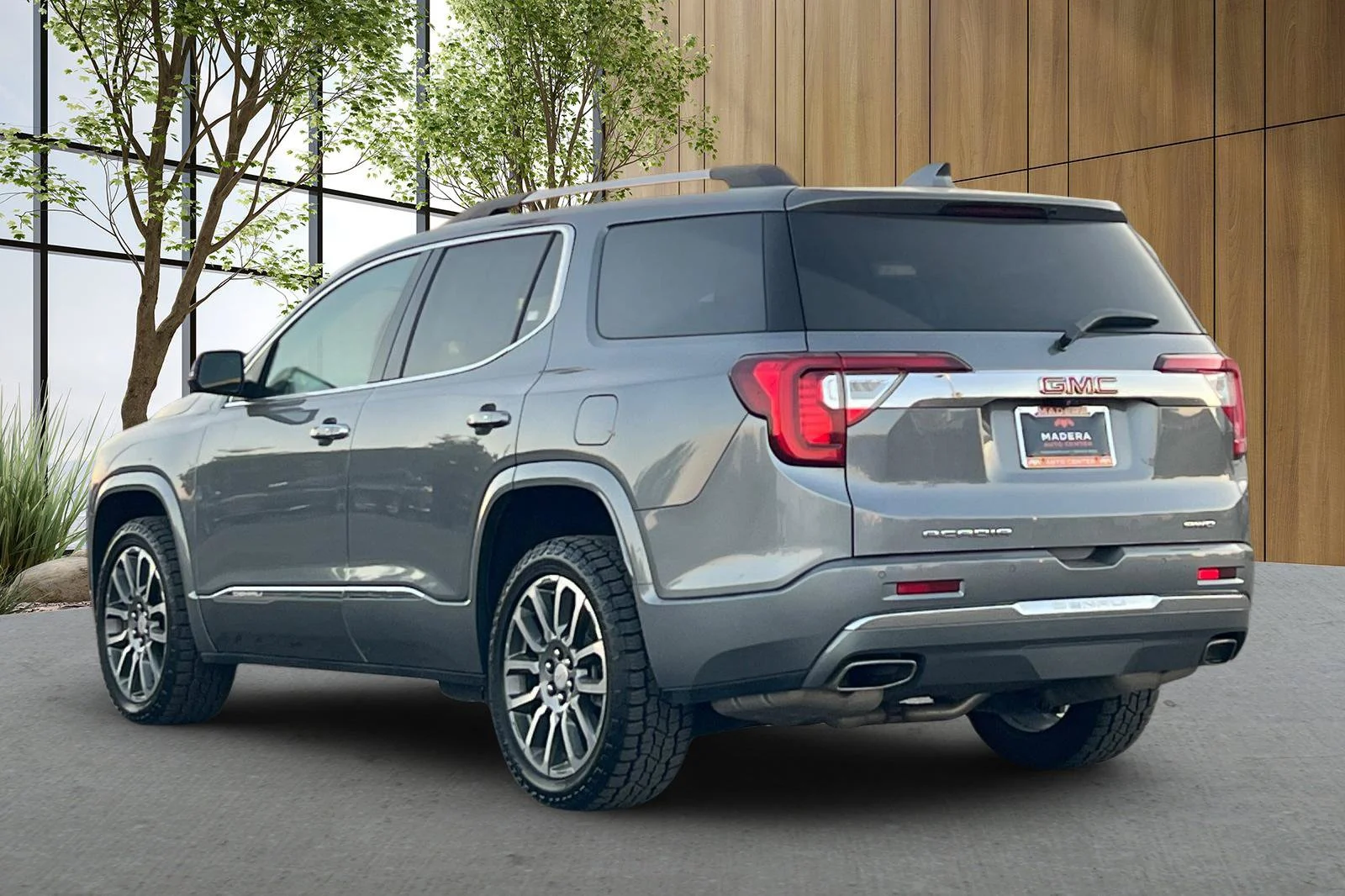 Used 2021 SATIN STEEL METALLIC GMC Denali image 6