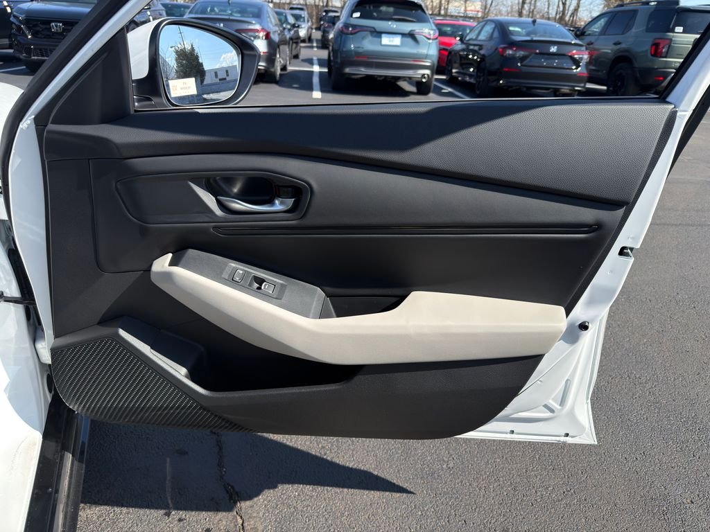 New 2026 Platinum White Pearl Honda EX-L image 25