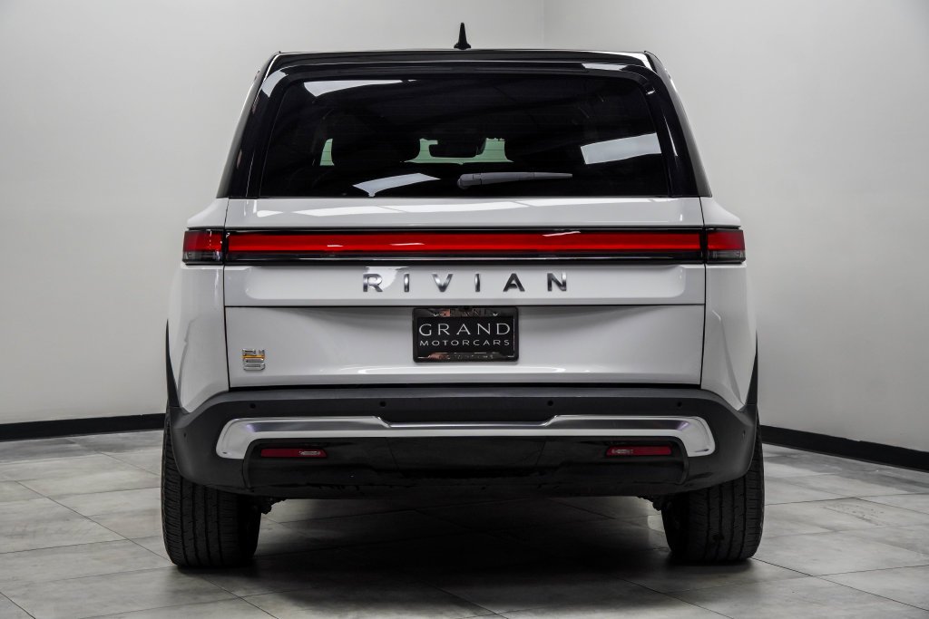 Used 2023 White Rivian Adventure Quad Motor Large Pack image 10