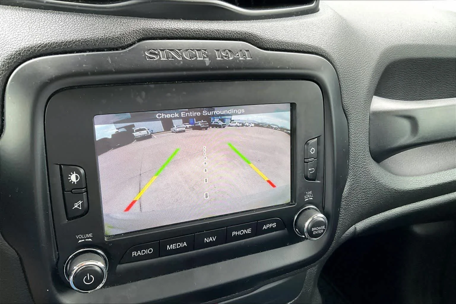 Used 2017 Mojave Sand Jeep Deserthawk image 26