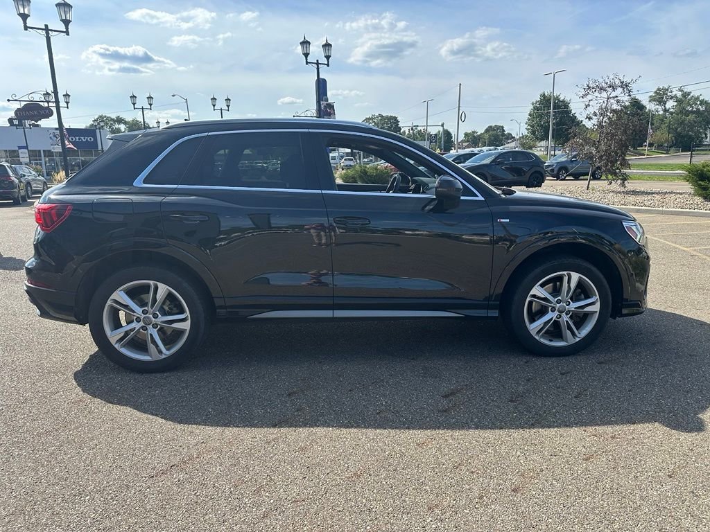 Used 2020 Black Audi Prestige S line image 4