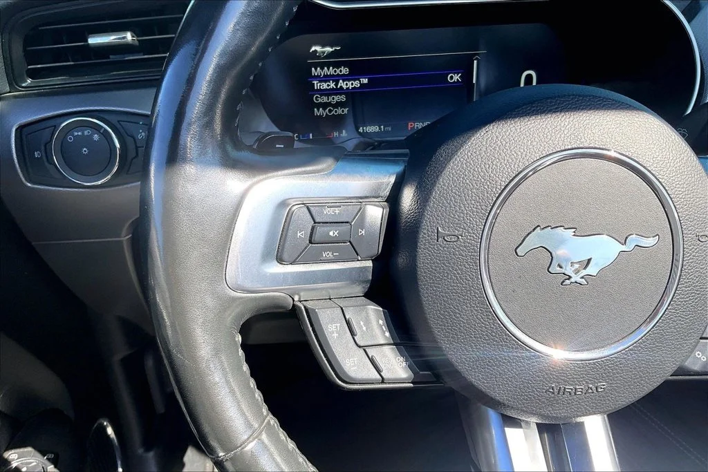 Used 2020 Black Ford GT Premium image 17