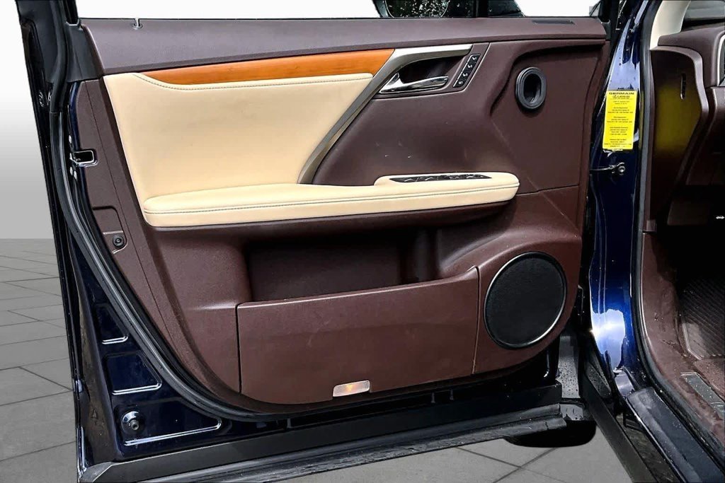 Used 2020  Lexus 350 image 26