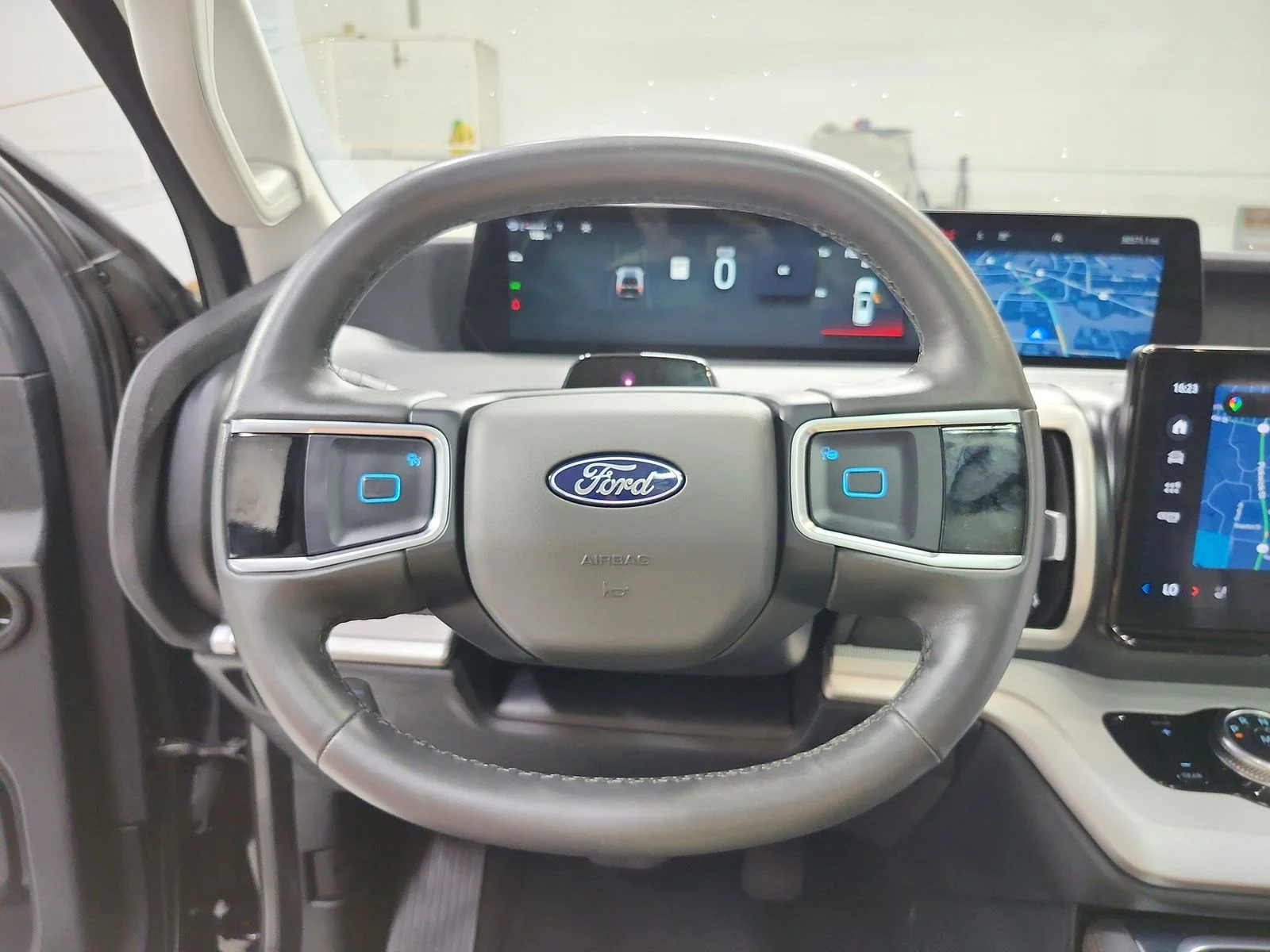 Used 2025 Black Ford Active image 25