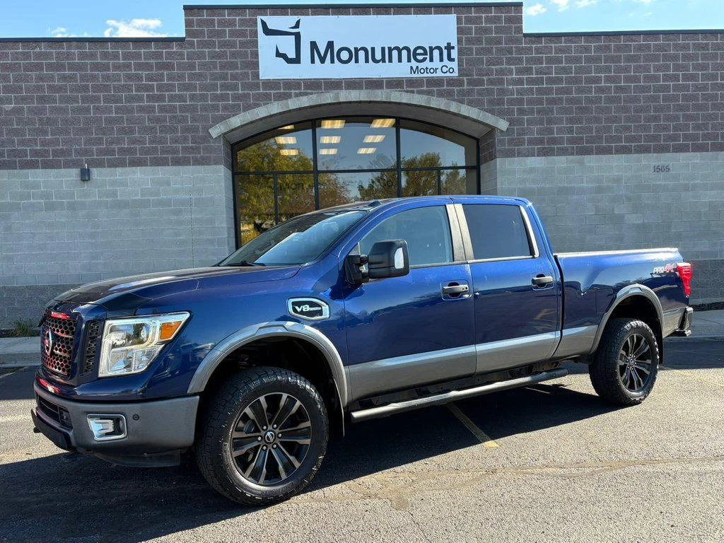 2017 Nissan Titan XD