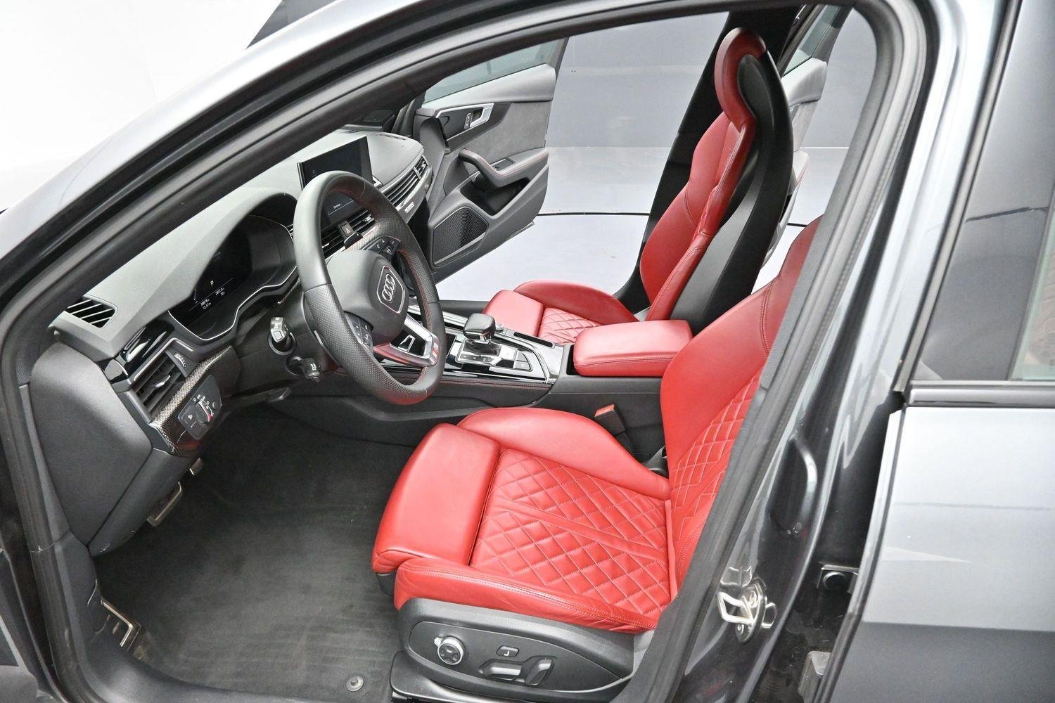 Used 2024 Daytona Gray Pearl Effect Audi Premium Plus image 12