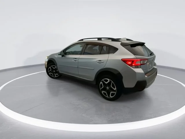 Used 2018 Silver Subaru 2.0i Limited image 2