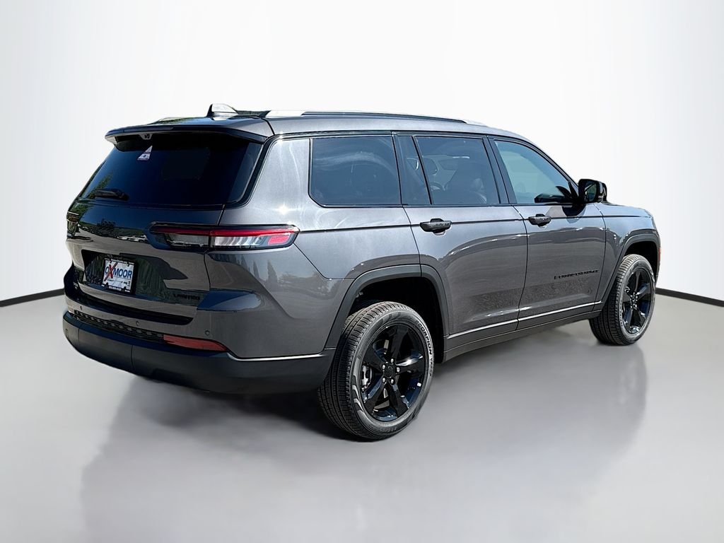 New 2025 Baltic Gray Metallic Clear-Coat Exterior Paint Jeep Limited image 5