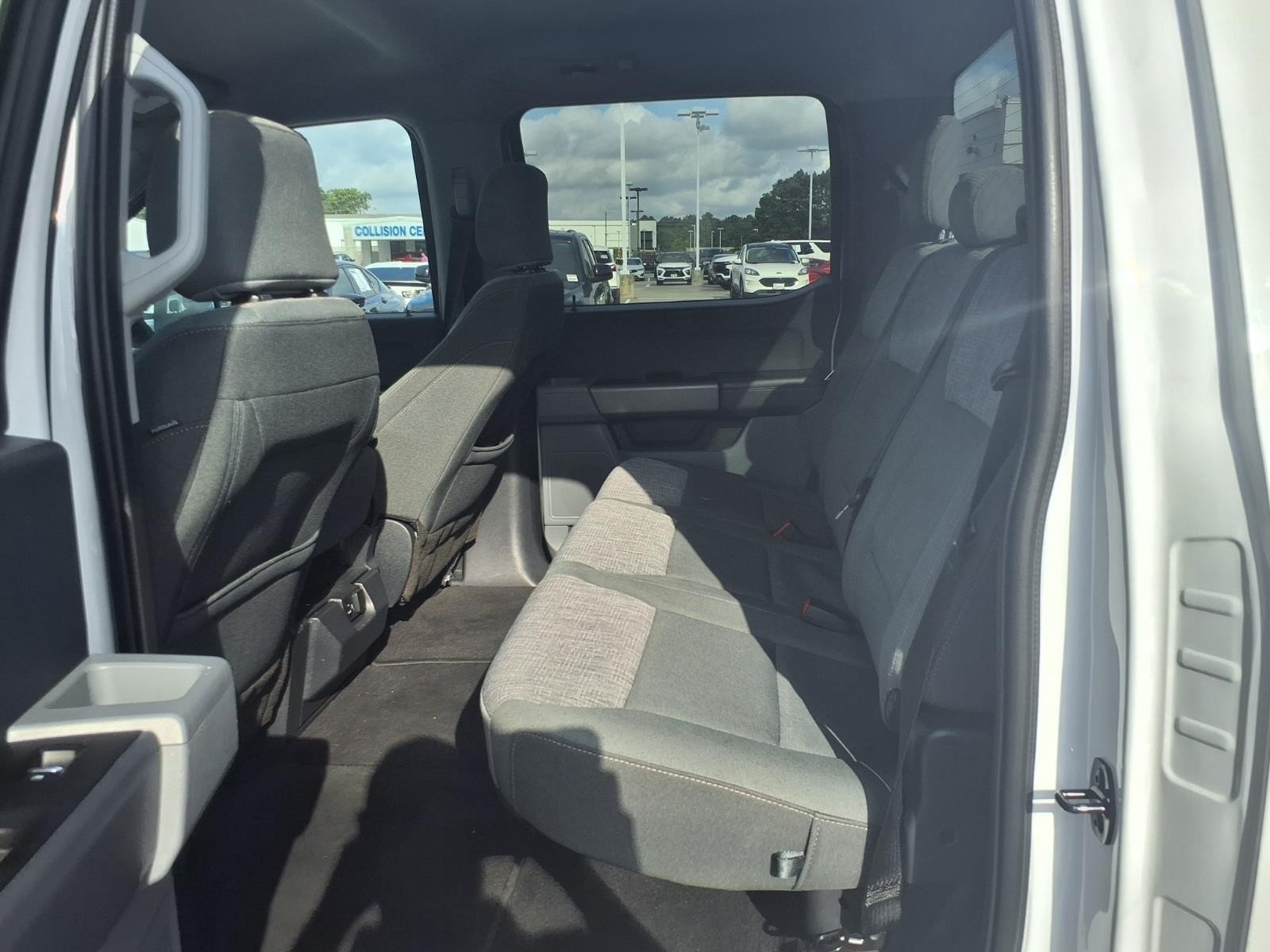 2023 Ford F-150 XLT - Photo 13