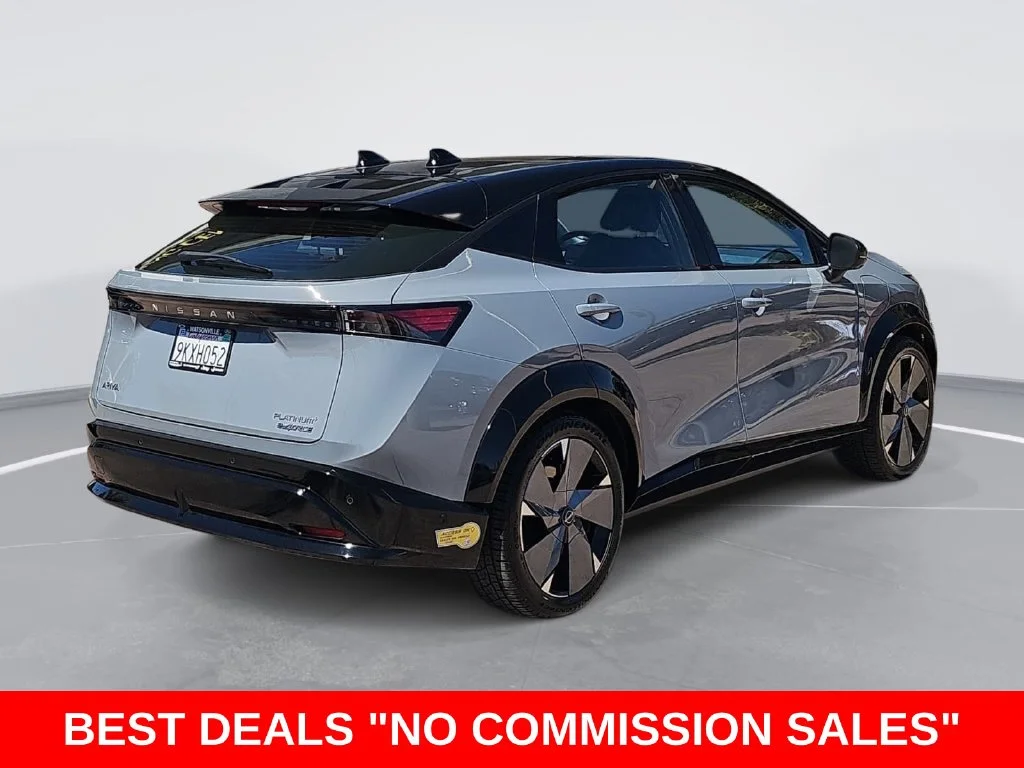Used 2023 Gray Nissan PLATINUM+ e-4ORCE image 3
