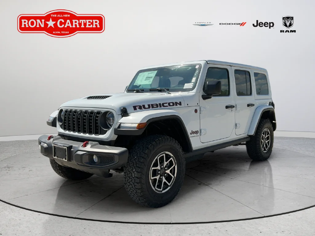New 2027 Bright White Clear-Coat Paint Jeep Rubicon image 3