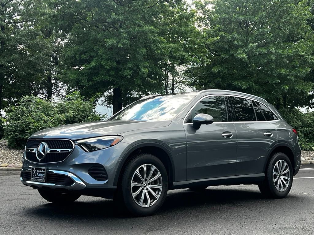 2023 Mercedes-Benz GLC
