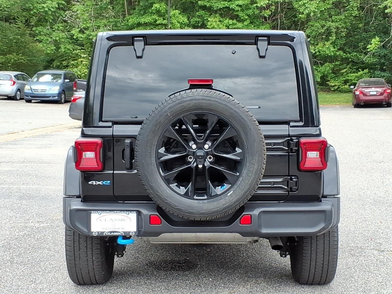 Used 2023 Black Clearcoat Jeep Sahara image 8