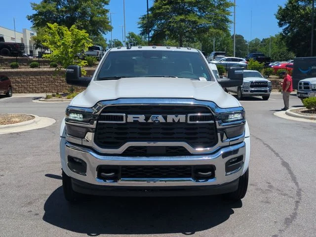 New 2026 Bright White Clear-Coat Exterior Paint RAM Tradesman image 8