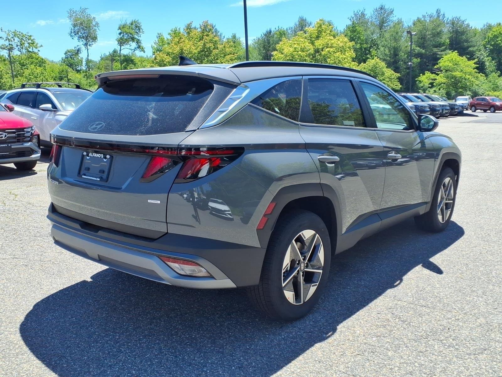 New 2026 Hampton Gray Hyundai SEL image 4