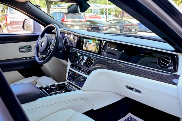 Used 2023 Tempest Grey Rolls-Royce Ghost Black Badge | Ultra-Rare Specification | Over $448,000 Ori image 29
