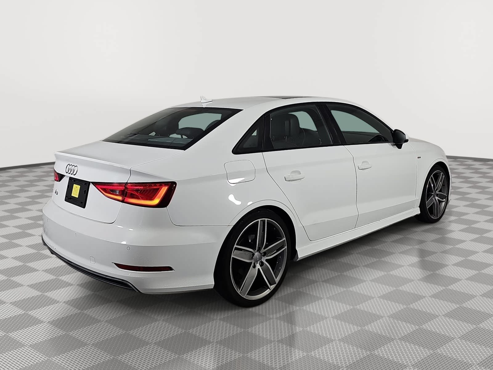 Used 2016 White Audi 1.8T Premium image 8