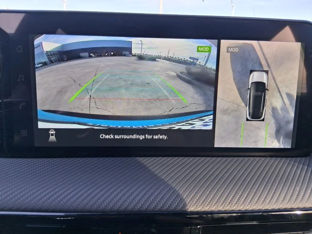 2026 Nissan KICKS SR - Photo 15