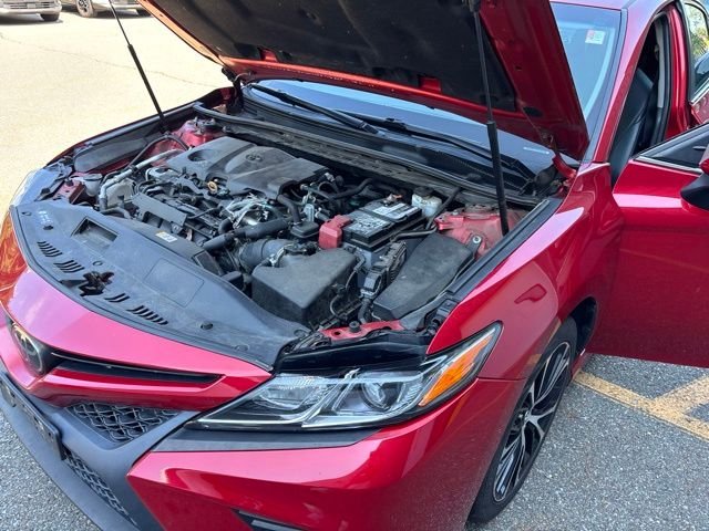 Used 2020 Red Toyota SE image 17