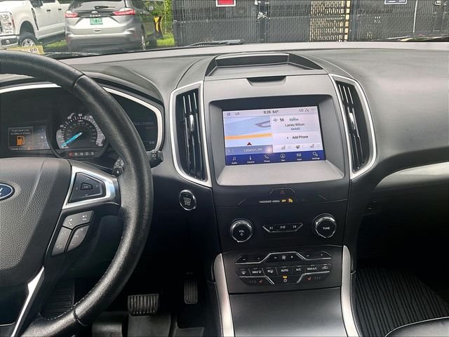 Used 2020 Black Ford SEL image 6