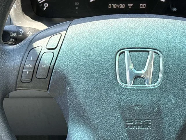 Used 2007 Silver Honda SE image 21