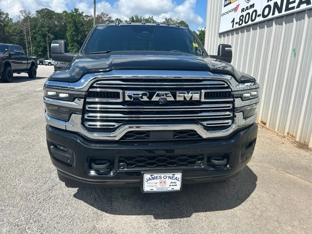 New 2026 Diamond Black Crystal Pearl-Coat Exterior Paint RAM Laramie image 33