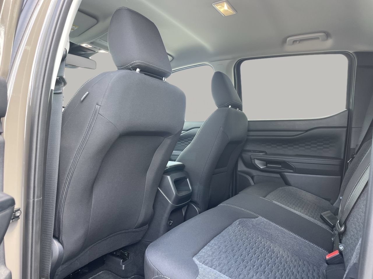 New 2026 Marsh Gray Ford XLT image 15