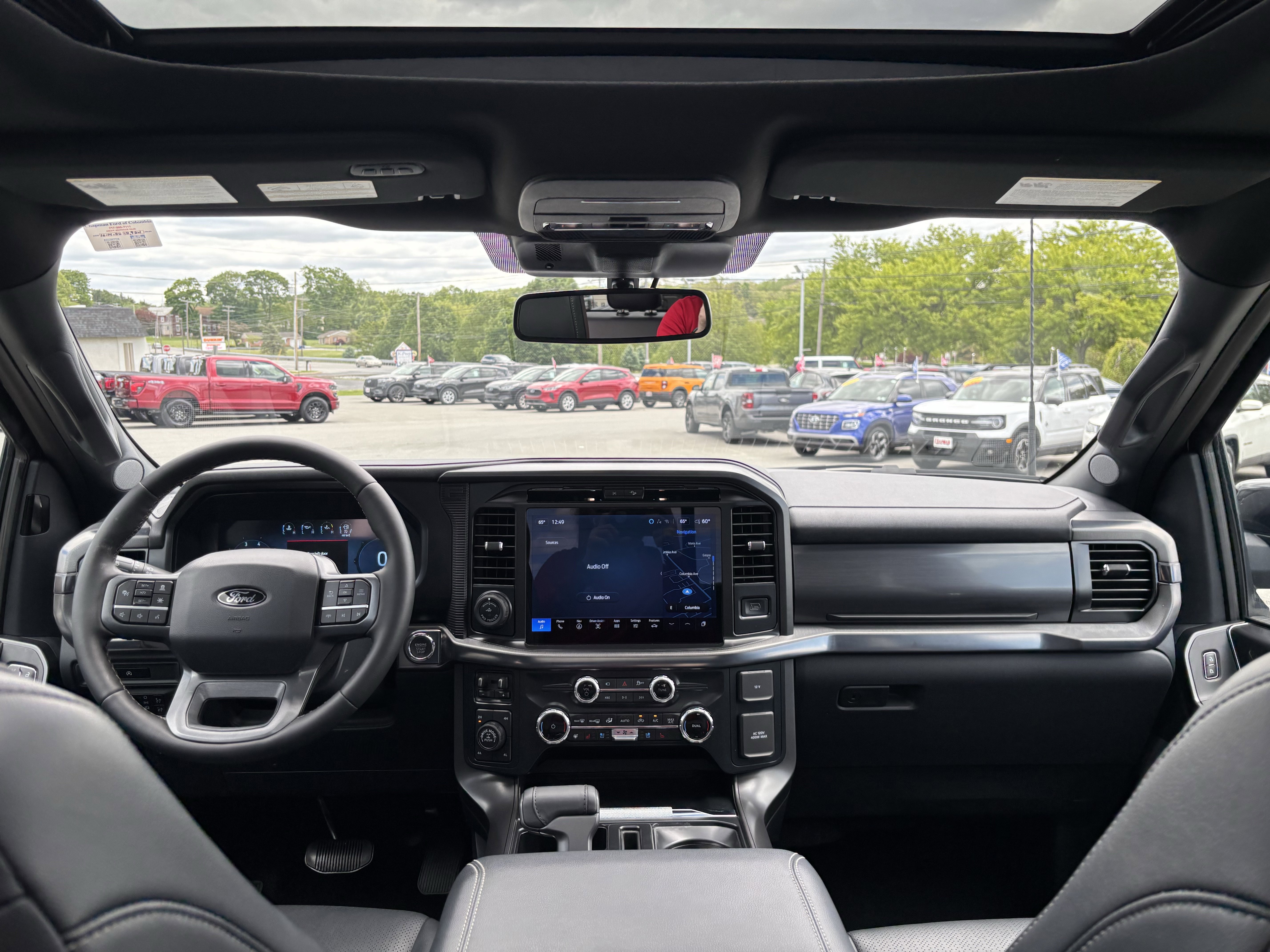 Used 2025 Black Ford LARIAT image 10