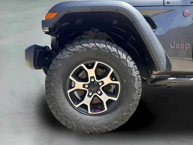 Used 2020 Gray Jeep Rubicon image 19