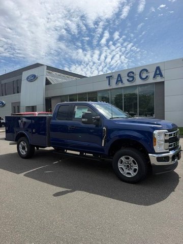 2026 Ford Super Duty F-350® XLT