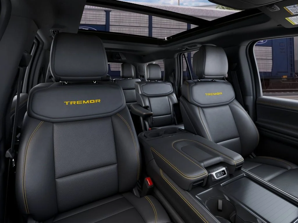 New 2027 Marsh Gray Ford Tremor® image 10