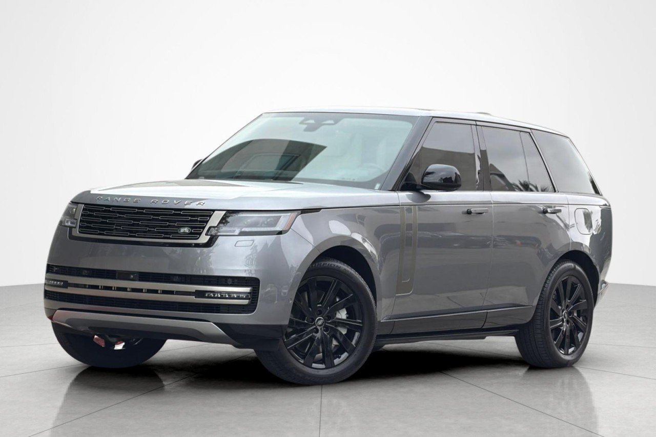 2025 Land Rover Range Rover 3.0 PHEV SE SWB's photo