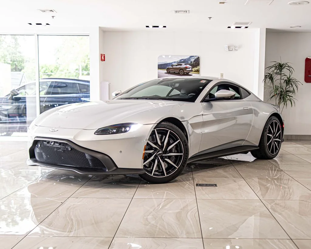 Used 2020 Silver Aston Martin Base image 1