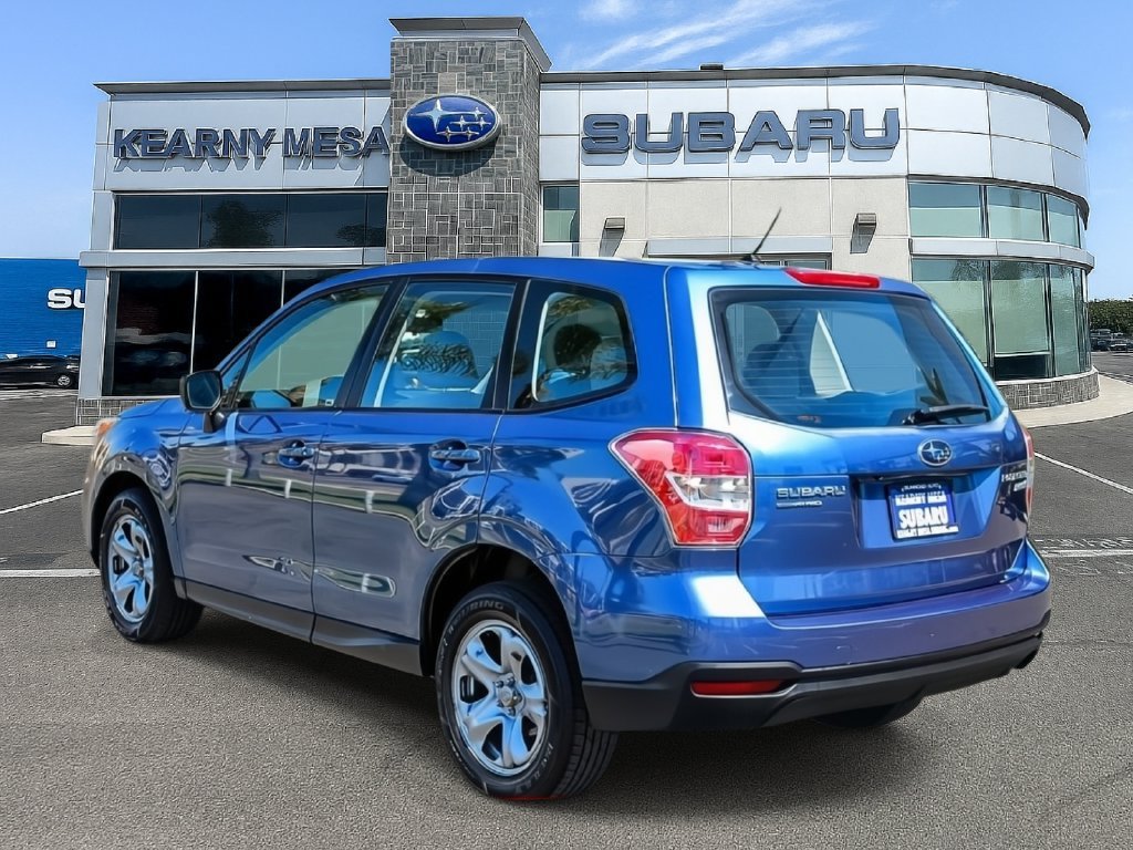 Used 2015 Blue Subaru 2.5i image 4