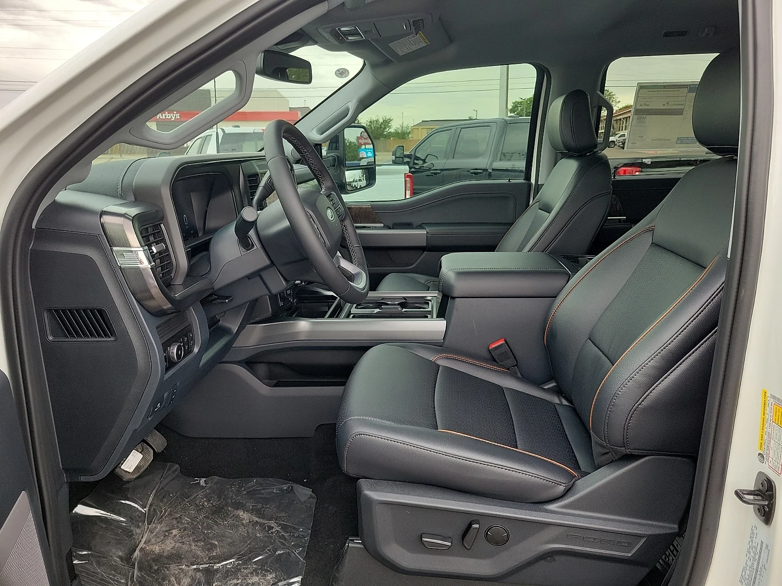 New 2026 Star White Metallic Tri-Coat Ford F-250&reg; Lariat&reg; image 12