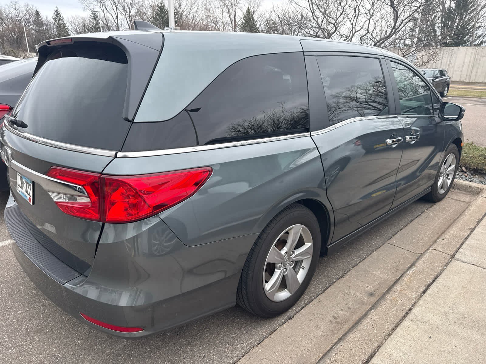 Used 2019 Honda Odyssey EX with VIN 5FNRL6H59KB107389 for sale in Golden Valley, Minnesota