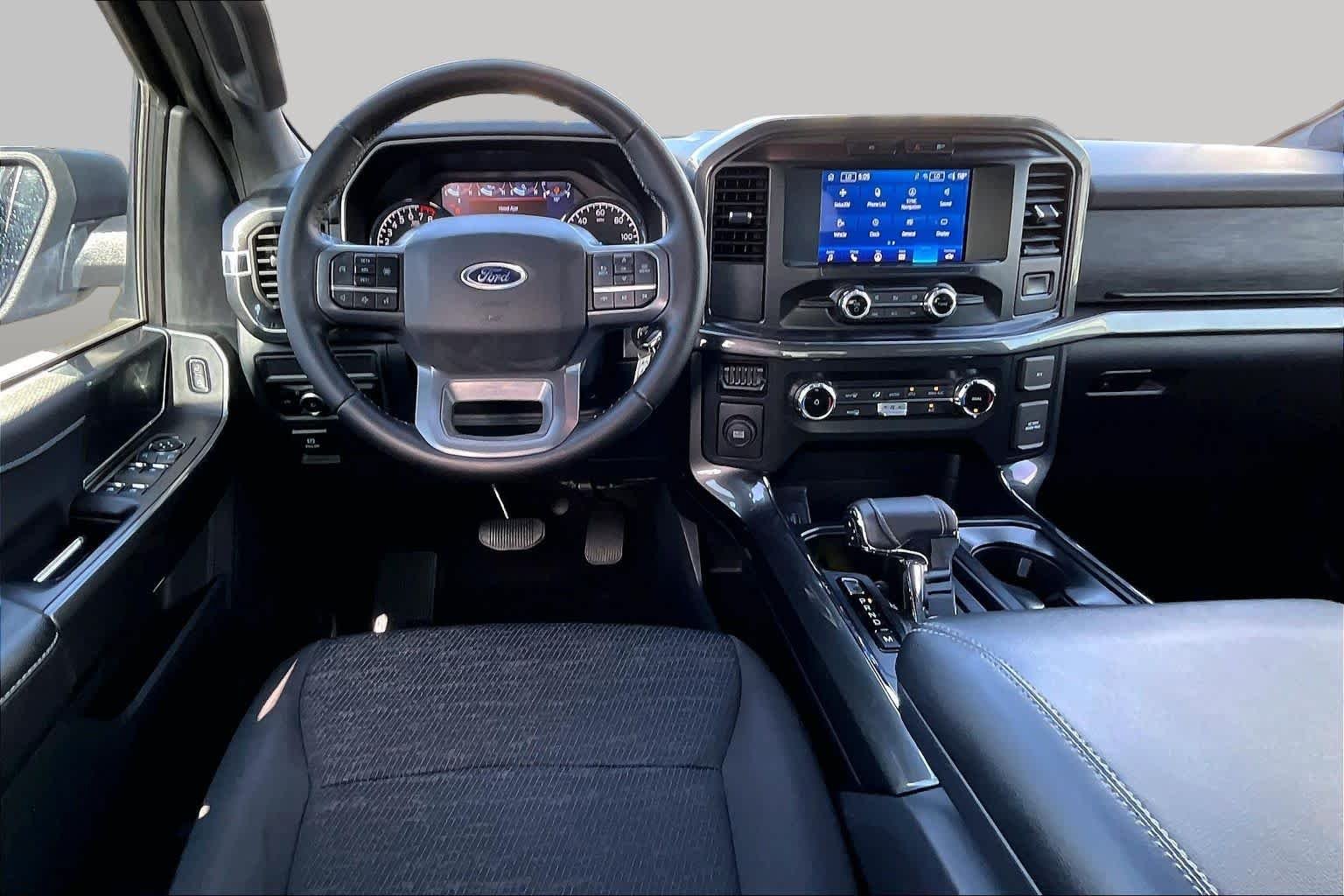 Certified Used 2023 Avalanche Gray Ford XLT image 6