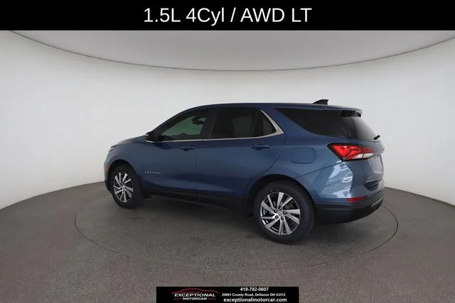Used 2024 Blue Chevrolet LT image 9