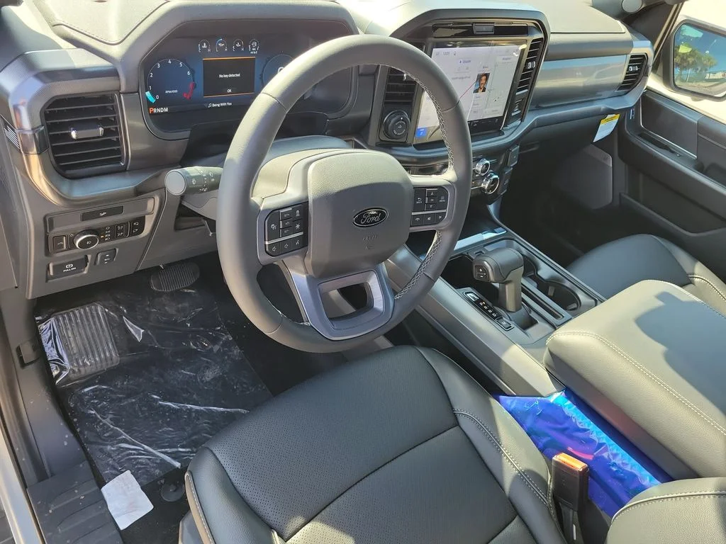 New 2026 Avalanche Ford Lariat® image 14