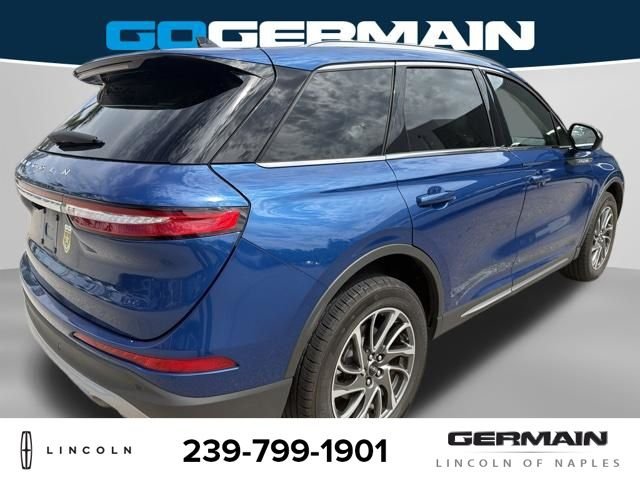 Used 2021 Blue Lincoln Standard image 7