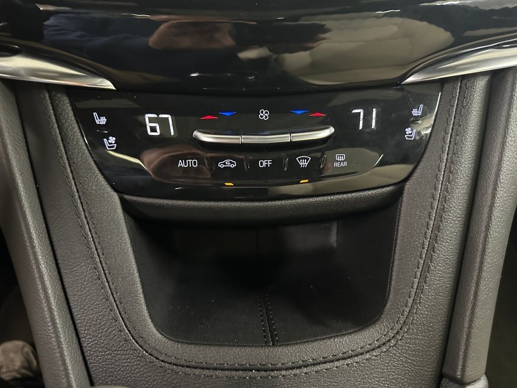 2024 Cadillac XT6 Sport - Photo 18
