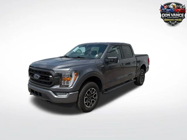 Used 2023 Gray Ford XLT image 1